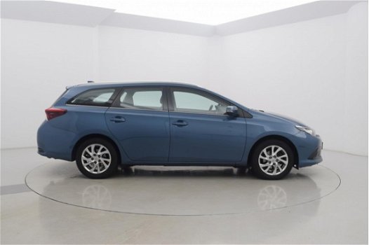 Toyota Auris - TS 1.2T Aspiration Trekhaak Automaat - 1