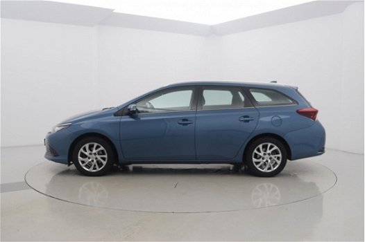 Toyota Auris - TS 1.2T Aspiration Trekhaak Automaat - 1