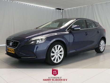 Volvo V40 - 1.6 T4 Summum Navi | Clima | Leer |Pdc 180pk Automaat - 1