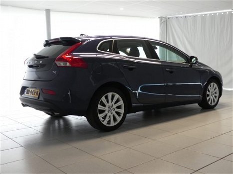 Volvo V40 - 1.6 T4 Summum Navi | Clima | Leer |Pdc 180pk Automaat - 1