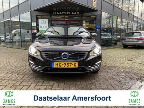 Volvo V60 - 2.4 D6 Twin Engine Summum ex btw - 1