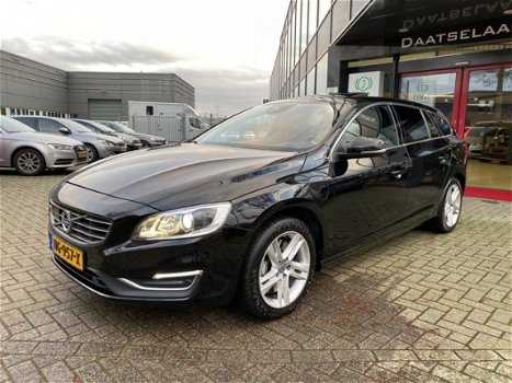 Volvo V60 - 2.4 D6 Twin Engine Summum ex btw - 1