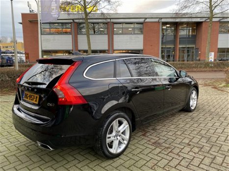 Volvo V60 - 2.4 D6 Twin Engine Summum ex btw - 1