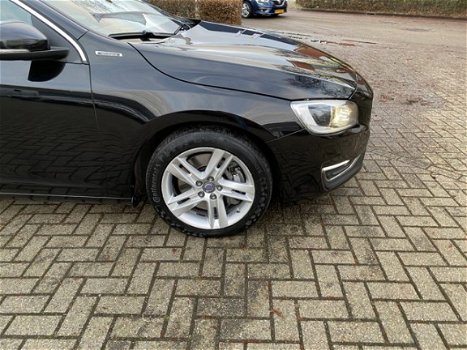 Volvo V60 - 2.4 D6 Twin Engine Summum ex btw - 1