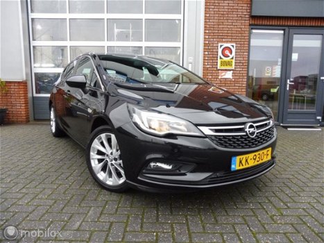 Opel Astra - 1.0 Innovation - 1