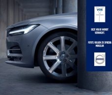 Volvo V40 - 2.0 D4 R-Design Business | Xenon | Leder | Voorruit verwarming | Dealeronderhouden | Par