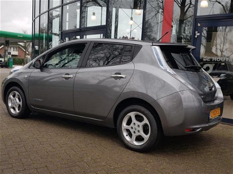 Nissan LEAF - Acenta 24 kWh | ECC | Navi | LM Velgen | Stoelverwarming - 1