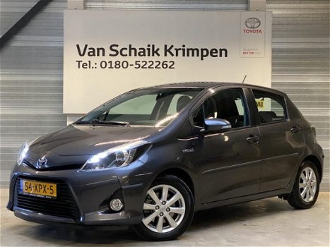 Toyota Yaris - 1.5 Full Hybrid Aspiration Navigatie, Afnb. Trekhaak, LM velgen, Dealer onderhouden - 1