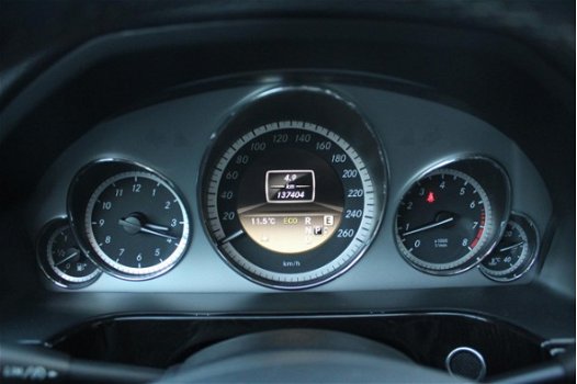 Mercedes-Benz E-klasse - E200 Automaat Avantgarde Business, Navi, Trekhaak - 1