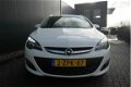 Opel Astra - 1.4 Turbo 120pk Business+ / Navigatie / AGR stoelen - 1 - Thumbnail