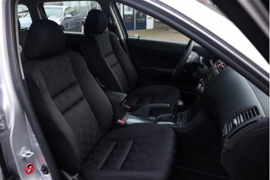 Honda Accord Tourer - 2.0i Automaat Comfort -All in rijklaarprijs | Cruise-control | Dealer ond. | T - 1