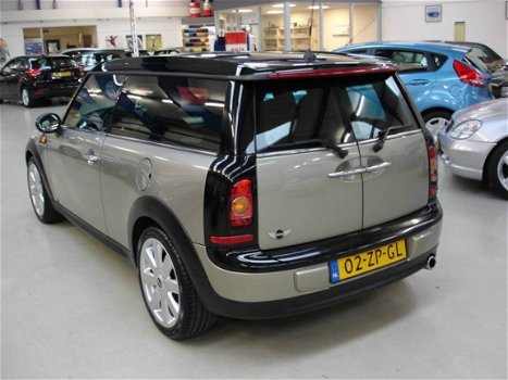 Mini Mini Clubman - Cooper 1.6i-120pk - 1