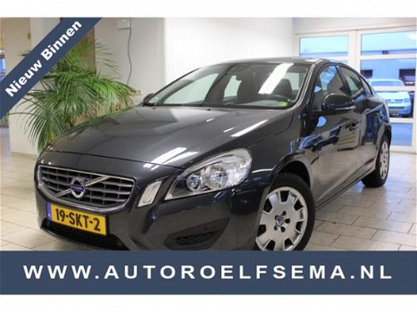 Volvo S60 - 1.6 T4F Business Pack Geartronic - 1