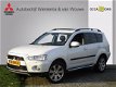 Mitsubishi Outlander - 2.0 Edition Two - 1 - Thumbnail