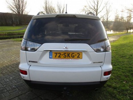 Mitsubishi Outlander - 2.0 Edition Two - 1