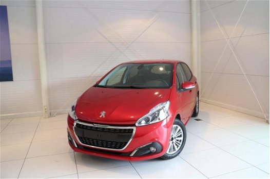 Peugeot 208 - 1.2 Puretech 82pk Signature | AIRCO | NAVIGATIE | LM VELGEN - 1