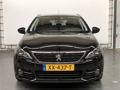 Peugeot 308 - 1.2 PureTech 130pk Allure 17'' velgen - 1