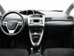 Toyota Verso - 5-persoons 1.6 Comfort | Airco | Cruise control | Bluetooth | - 1 - Thumbnail