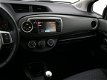 Toyota Yaris - 5-drs 1.3 Aspiration | Airco | Bluetooth | Parkeercamera | - 1 - Thumbnail
