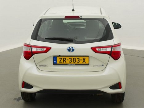 Toyota Yaris - 1.5 Hybrid Dynamic | Navigatie | LM-Velgen | Bluetooth | - 1