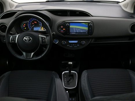 Toyota Yaris - 1.5 Hybrid Dynamic | Navigatie | Panoramadak | Bluetooth | - 1