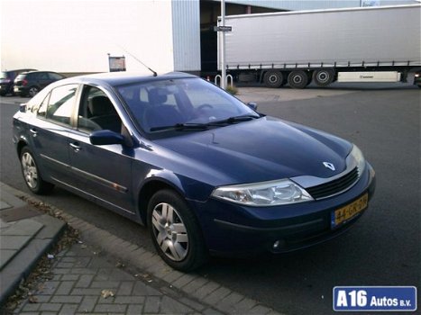 Renault Laguna - LAGUNA; 1.6 16V EURO 2000 - 1