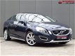 Volvo S60 - 2.0 D3 Momentum * LEER * 164 PK * OPEN DAK * GOED ONDERH - 1 - Thumbnail