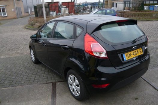 Ford Fiesta - 1.5 TDCi Style Lease 5 Deurs AIRCO NAVIGATIE EURO 6 - 1