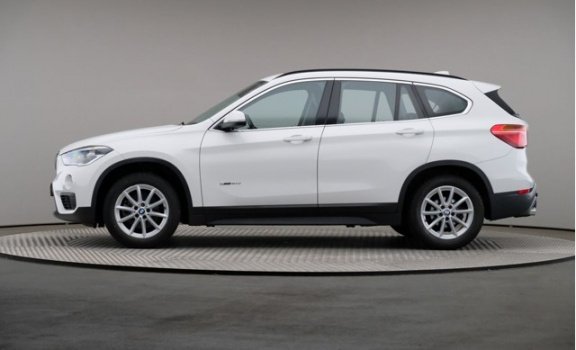 BMW X1 - sDrive18d Corporate Lease Edition Executive, LED, Leder, Navigatie, Panoramadak - 1