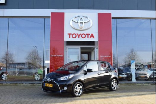 Toyota Yaris - 1.5 Hybrid 100pk Trend automaat | Navigatie | 15'' Lichtmetalen velgen | Nieuwstaat | - 1
