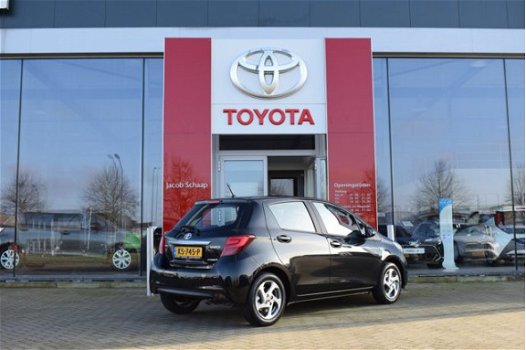 Toyota Yaris - 1.5 Hybrid 100pk Trend automaat | Navigatie | 15'' Lichtmetalen velgen | Nieuwstaat | - 1