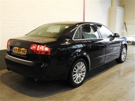 Audi A4 - 1.8 Turbo Aut. Advance NAVI/LEER/XENON/LMV - 1