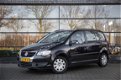 Volkswagen Touran - 1.6 Business 7p - 1 - Thumbnail