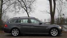 BMW 3-serie Touring - 330d - Automaat - Airco - Elek.pakket - Vol opties - Inruil mogelijk