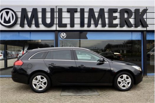 Opel Insignia Sports Tourer - 1.8 EDITION - 1