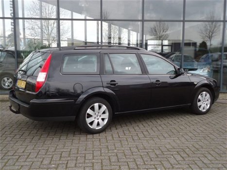 Ford Mondeo Wagon - 1.8-16V Trekhaak Airco LMV Cruise NL - 1