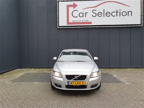 Volvo V50 - 2.4i Edition II LEER NAVI ECC PDC Trekhaak - 1