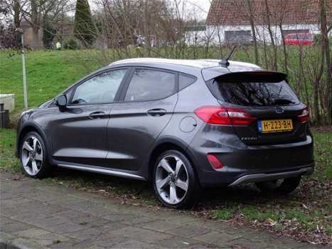 Ford Fiesta - 1.0 100pk ACTIVE met Navigatie gar. tot 02-2023 - 1