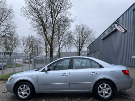 Hyundai Sonata - 2.4, Xenon, Navigatie, ECC, Cruise, PDC - 1