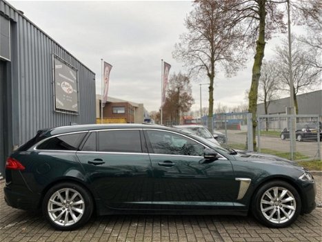 Jaguar XF Sportbrake - 2.2D S 200PK Automaat, Camera, Leder, Navi, Xenon, Trekhaak - 1