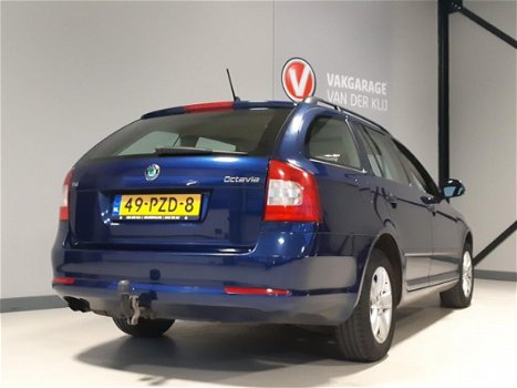 Skoda Octavia Combi - 1.4 TSI Ambition Business Line Automaat, Navigatie, Pdc, Trekhaak - 1