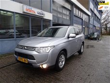 Mitsubishi Outlander - 2.2 DI-D Intense