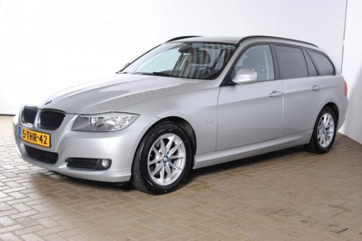 BMW 3-serie Touring - 318d Luxury Line - 1