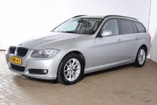 BMW 3-serie Touring - 318d Luxury Line