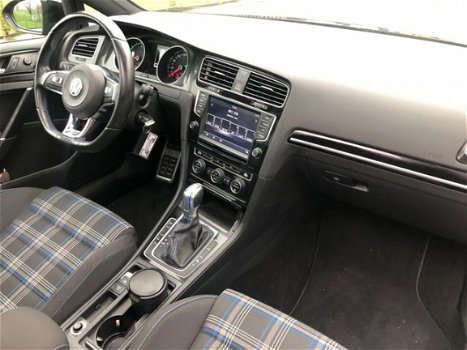 Volkswagen Golf - 1.4 TSI GTE | Pano | 18