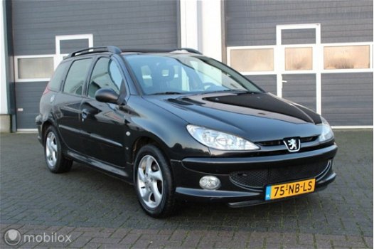 Peugeot 206 SW - 1.6-16V Quiksilver 161 dkm & apk:15-07-2020 - 1