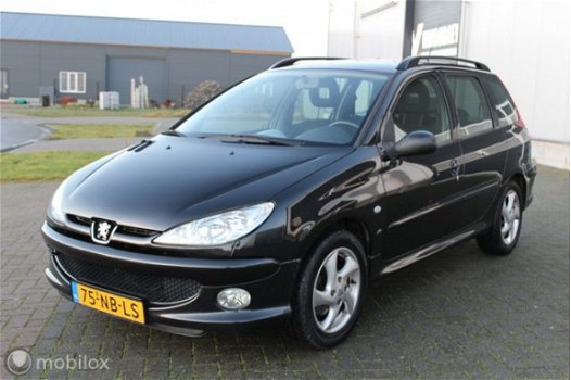 Peugeot 206 SW - 1.6-16V Quiksilver 161 dkm & apk:15-07-2020 - 1