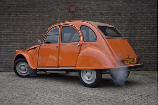 Citroën 2 CV - 2CV6 Special - 1