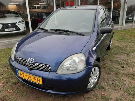 Toyota Yaris - 1.3 Linea Sol |Dealeronderhouden, 5-deurs, Centrale vergr. afst - 1