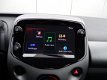 Toyota Aygo - 1.0 VVT-i x-play 5-deurs | Airco | Smart Phone Integration | Parkeercamera | Rood acce - 1 - Thumbnail